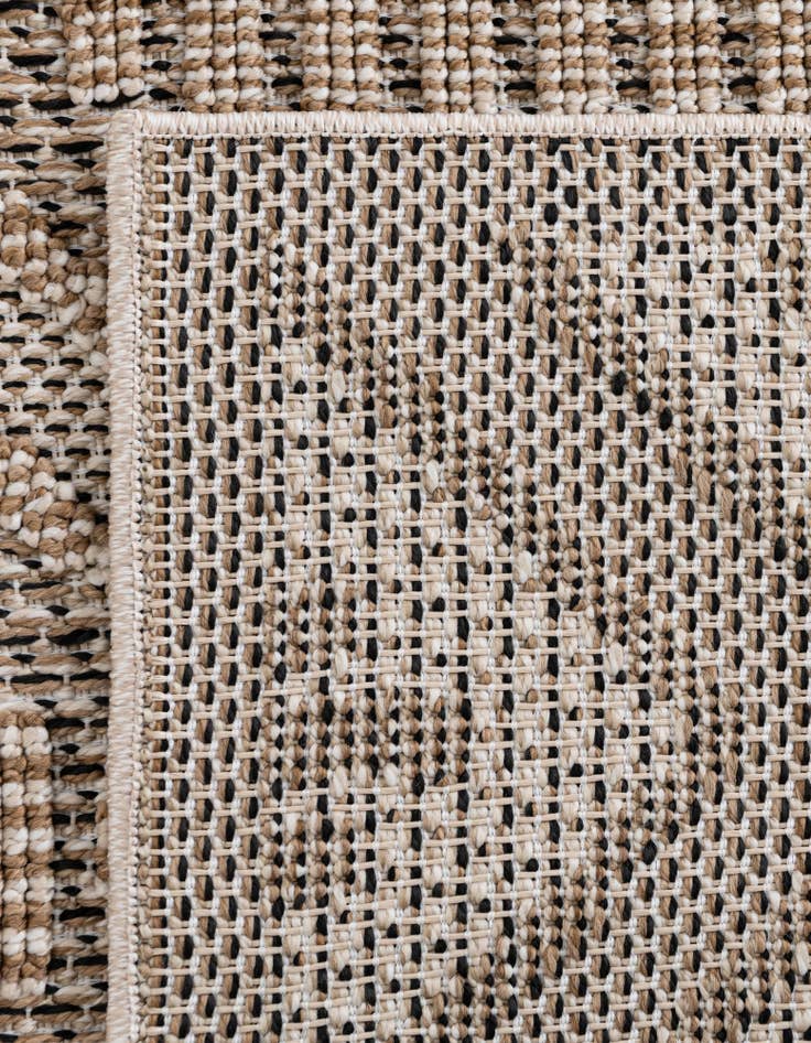 Detail image of  2' x 8'  Washable Lattice Indoor / Outdoor Runner Rug