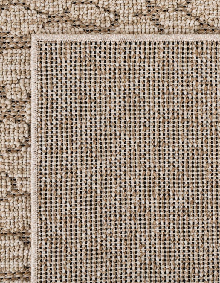Detail image of  7' 10 x 7' 10  Washable Safari Indoor / Outdoor Square Rug