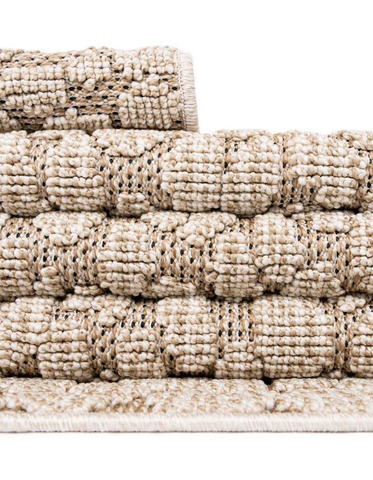 Detail image of  7' 10 x 7' 10  Washable Safari Indoor / Outdoor Square Rug