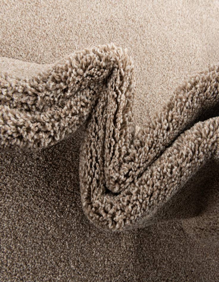 Detail image of  2' 6 x 10' Everyday Solid Runner Rug