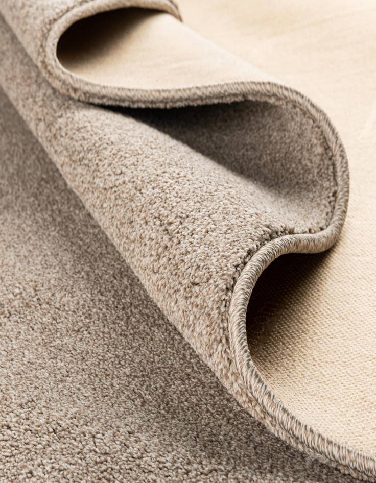 Detail image of  2' 6 x 10' Everyday Solid Runner Rug