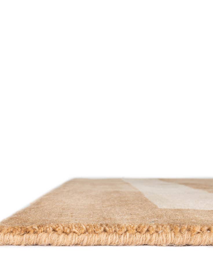 Detail image of  2' 2 x 3' 1 Jill Zarin Border Wool Rug