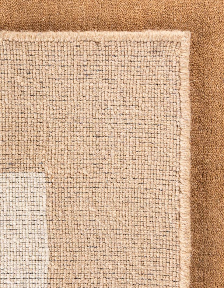 Detail image of  5' 1 x 5' 1 Jill Zarin Border Wool Square Rug