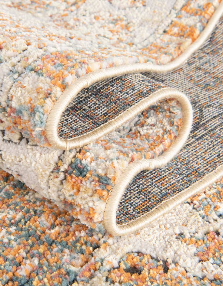 Detail image of  3' 3 x 3' 3 Isabella Round Rug