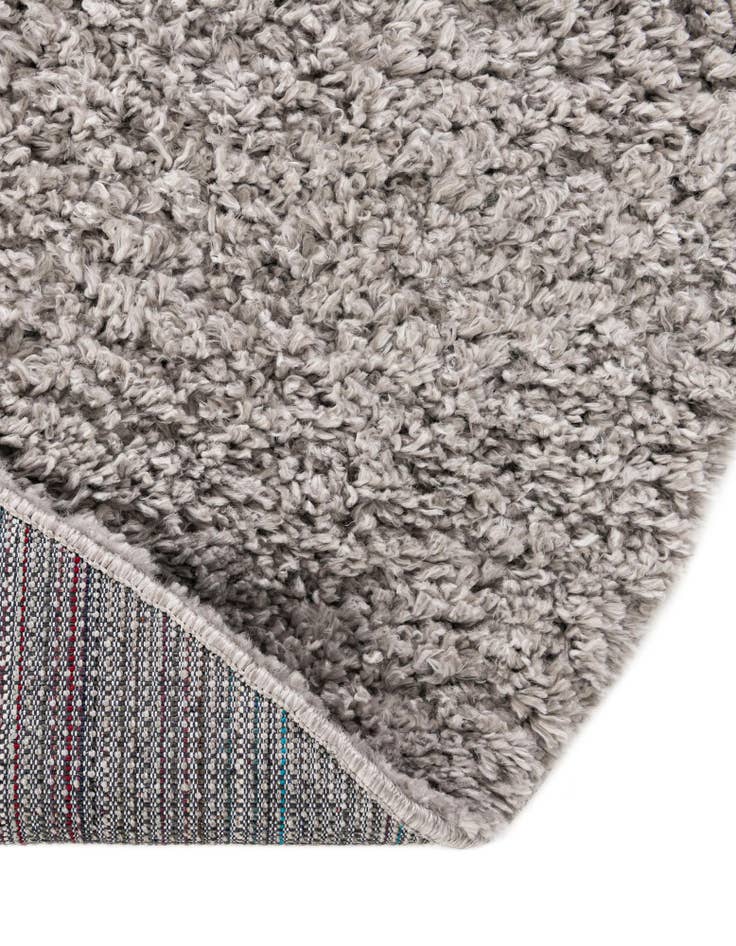 Detail image of  3' 2 x 3' 2 Zermatt Shag Round Rug