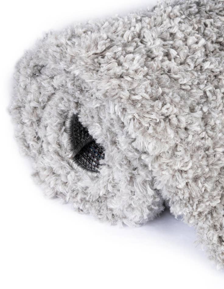 Detail image of  3' 2 x 3' 2 Zermatt Shag Square Rug