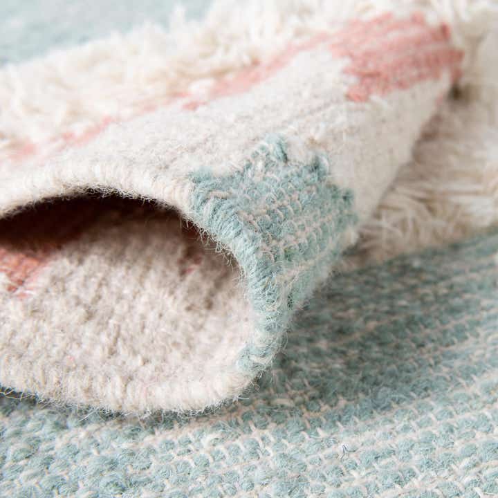 Light Aqua 5' 1 x 8' Hand Woven Arizona Wool Rug | Rugs.com