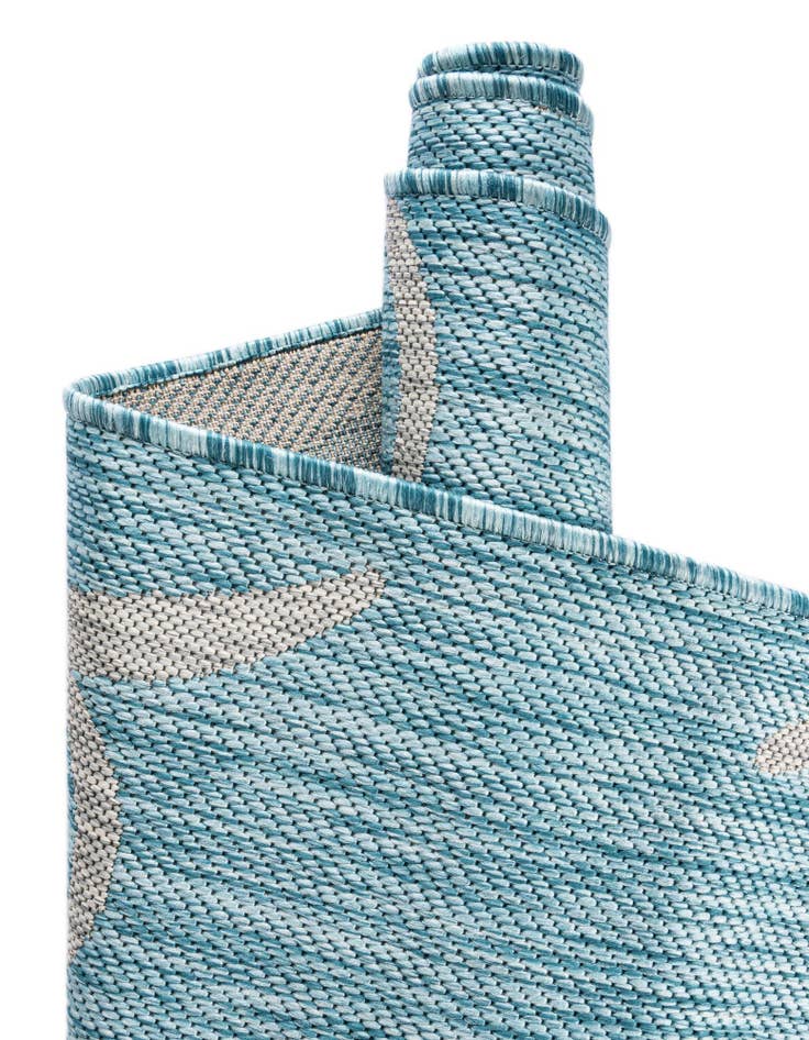 Detail image of  6' x 9'  Washable Botanical Indoor / Outdoor Rug