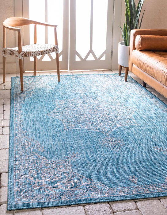 Light Aqua 7' x 10' Traditional Indoor / Outdoor Rug | Rugs.com
