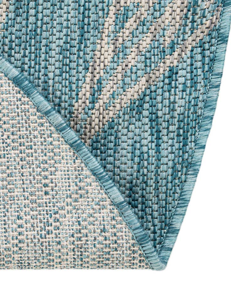 Detail image of  13' x 13'  Washable Botanical Indoor / Outdoor Round Rug