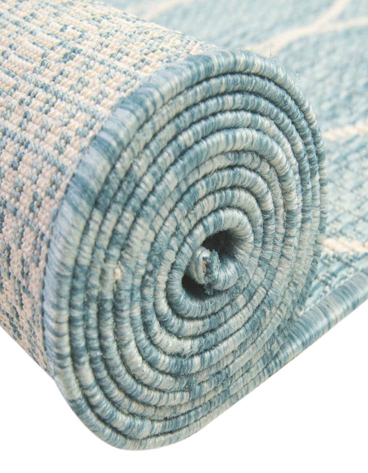 Detail image of  4' x 4'  Washable Lattice Indoor / Outdoor Round Rug