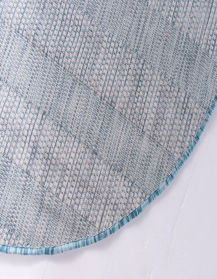 Detail image of  4' x 4'  Washable Ribbon Indoor / Outdoor Round Rug