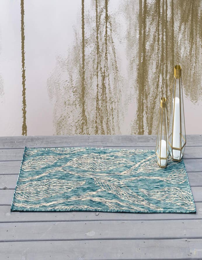 Detail image of  2' x 6'  Washable Botanical Indoor / Outdoor Runner Rug