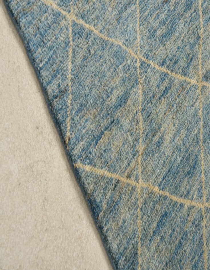 Detail image of  5' 9 x 7' 7  Hand Knotted Darya Wool Rug