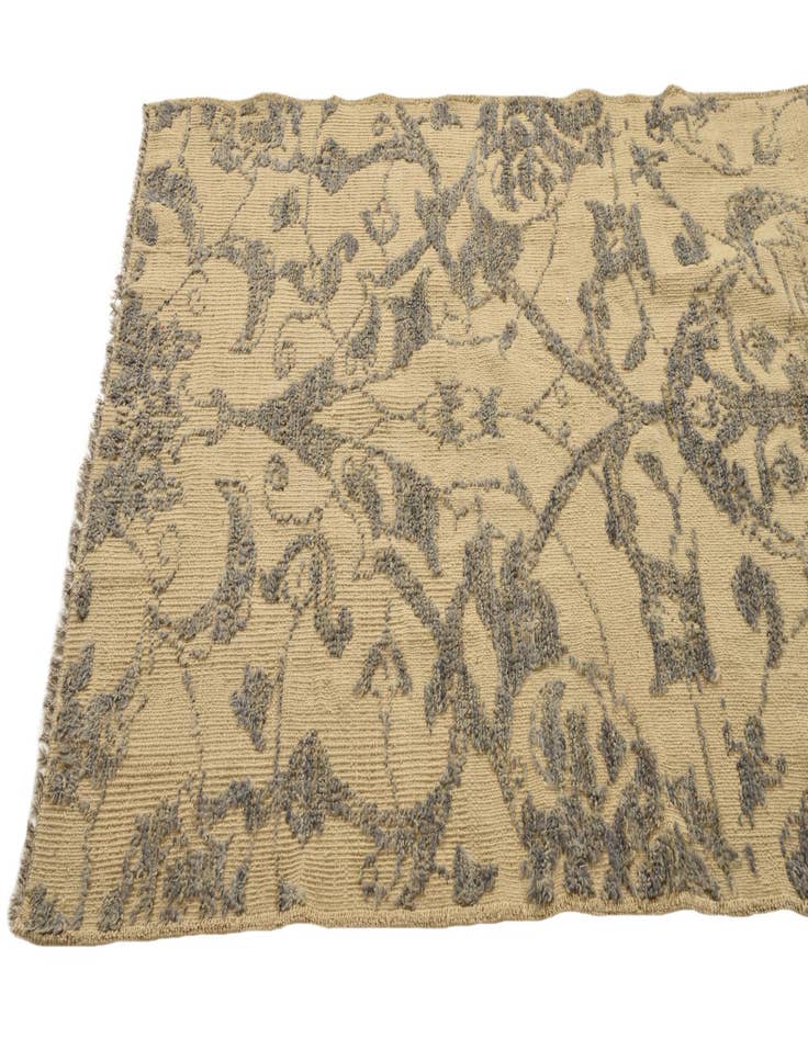 Detail image of  3' 10 x 6' 4  Hand Knotted Darya Wool Rug