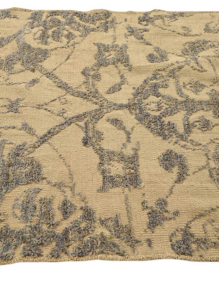 Detail image of  3' 10 x 6' 4  Hand Knotted Darya Wool Rug