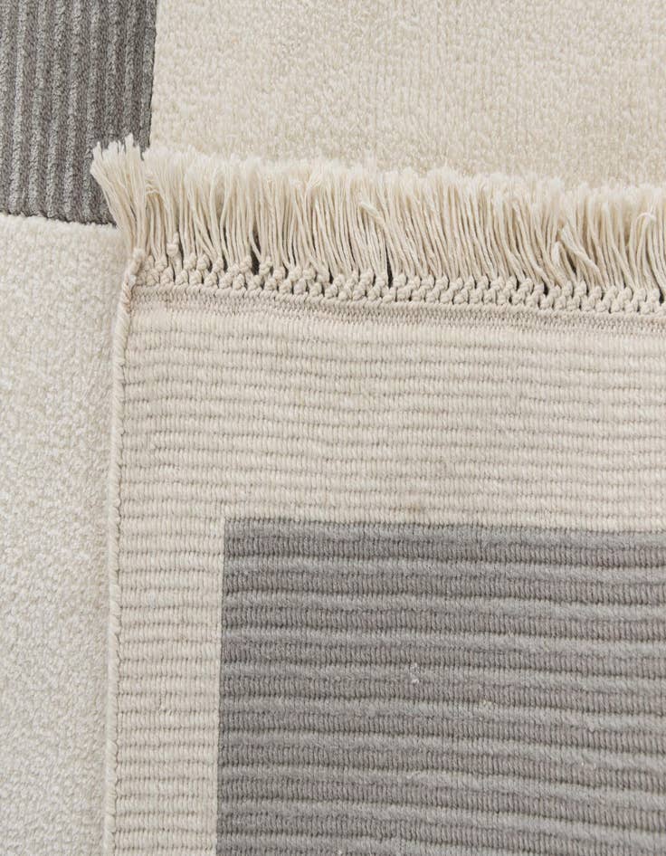 Detail image of  7' 9 x 9' 10  Hand Knotted Darya Wool Rug