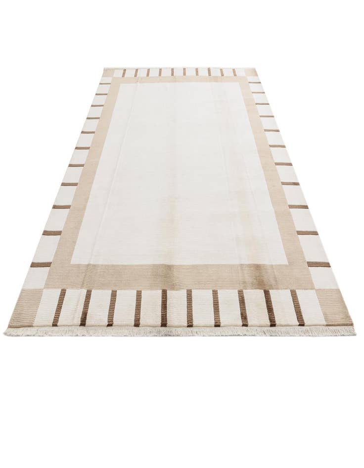 Detail image of  7' 10 x 9' 8  Hand Knotted Darya Wool Rug