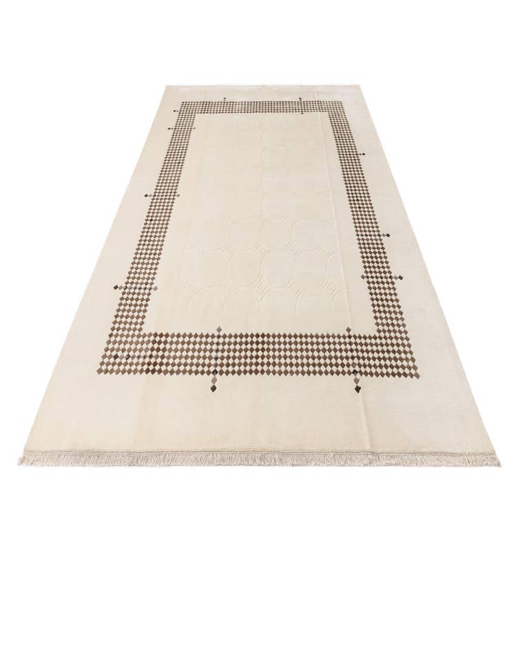 Detail image of  7' 10 x 9' 10  Hand Knotted Darya Wool Rug