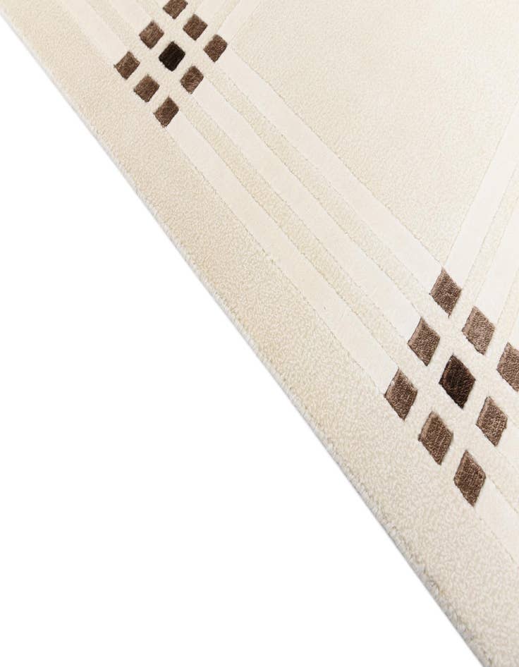 Detail image of  8' 1 x 11' 2  Hand Knotted Darya Wool Rug