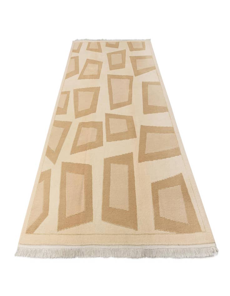 Detail image of  6' 8 x 9' 11  Hand Knotted Darya Wool Rug