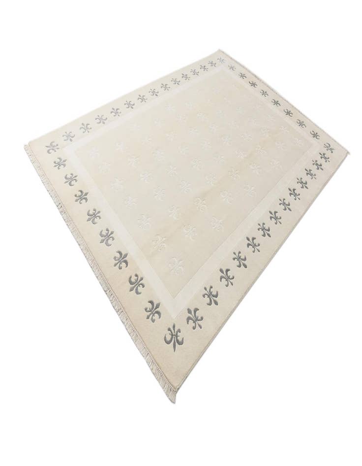 Detail image of  6' 7 x 9' 9  Hand Knotted Darya Wool Rug