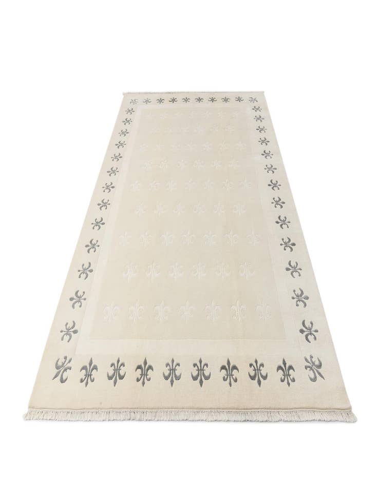 Detail image of  6' 7 x 9' 9  Hand Knotted Darya Wool Rug