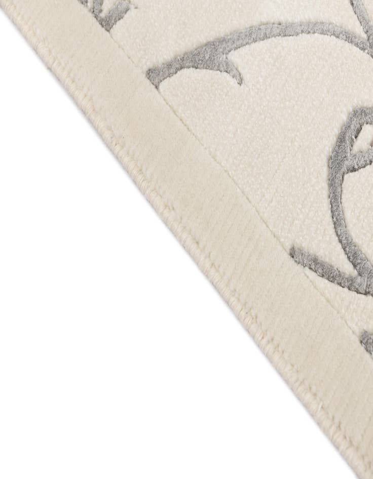 Detail image of  6' 6 x 9' 10  Hand Knotted Darya Wool Rug