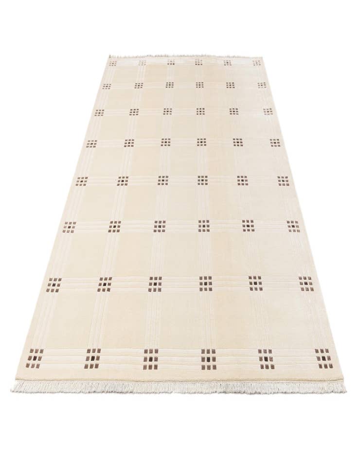 Detail image of  6' 7 x 9' 11  Hand Knotted Darya Wool Rug