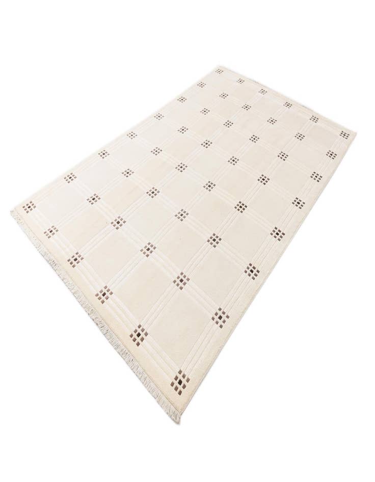 Detail image of  6' 7 x 9' 11  Hand Knotted Darya Wool Rug