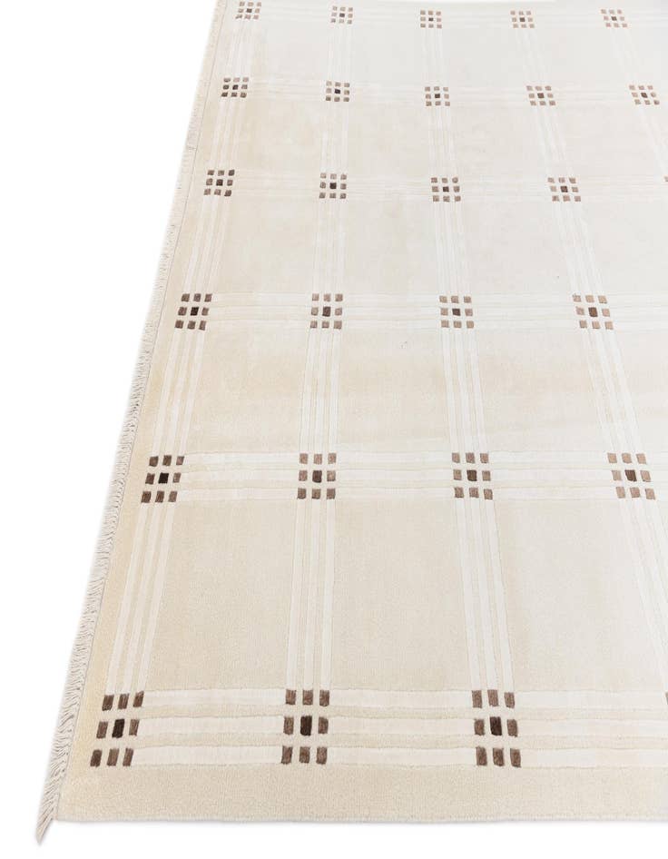 Detail image of  6' 7 x 9' 11  Hand Knotted Darya Wool Rug