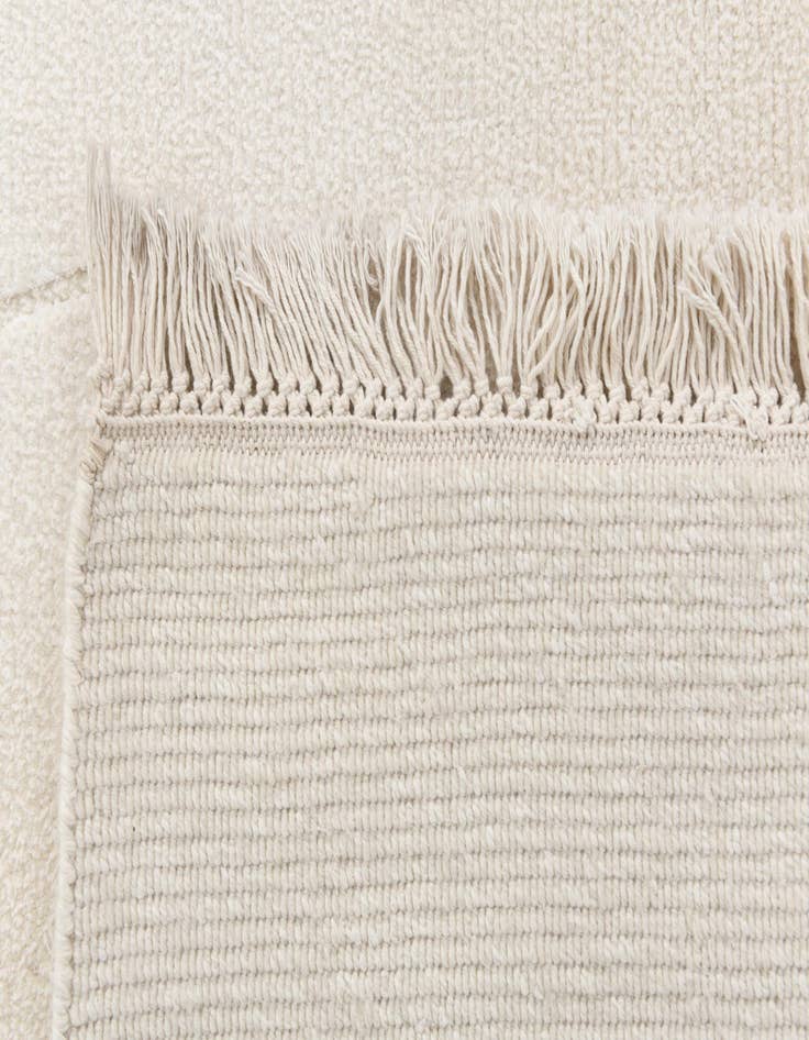 Detail image of  6' 10 x 10' 2  Hand Knotted Darya Wool Rug