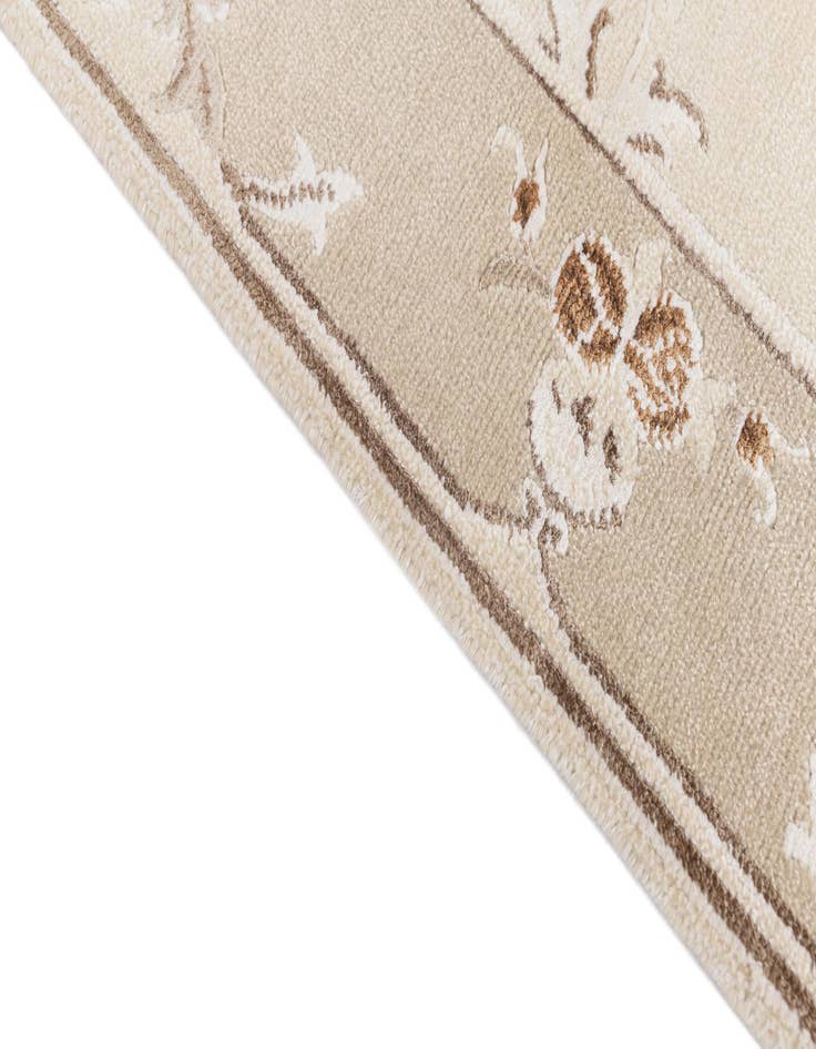 Detail image of  2' 11 x 5' 1  Hand Knotted Darya Wool Rug