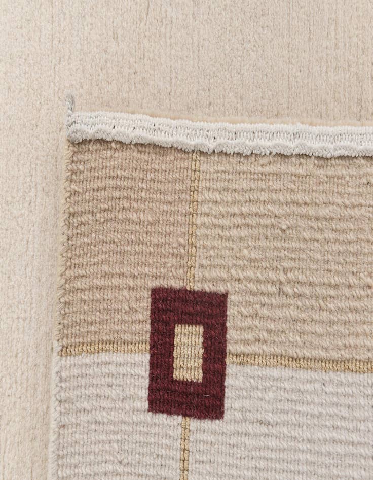 Detail image of  3' x 5' 1  Hand Knotted Darya Wool Rug