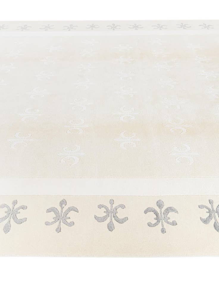 Detail image of  6' 9 x 9' 11  Hand Knotted Darya Wool Rug