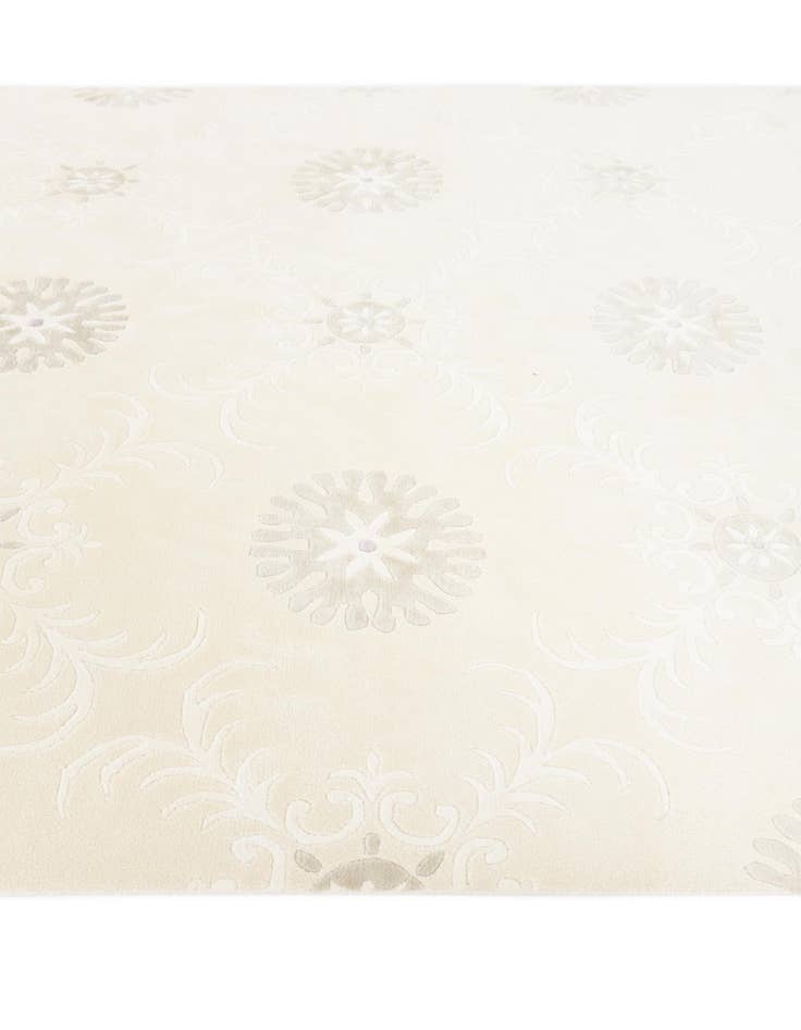 Detail image of  6' 9 x 9' 7  Hand Knotted Darya Wool Rug