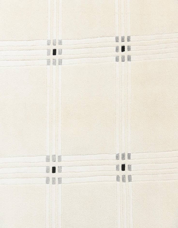 Detail image of  6' 5 x 9' 10  Hand Knotted Darya Wool Rug