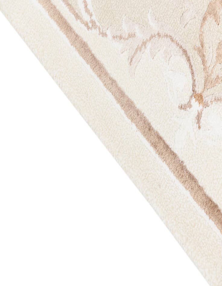 Detail image of  6' 9 x 9' 11  Hand Knotted Darya Wool Rug