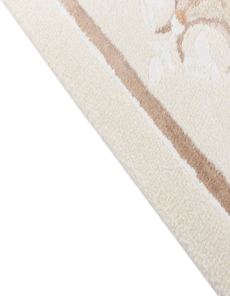 Detail image of  6' 8 x 10'  Hand Knotted Darya Wool Rug