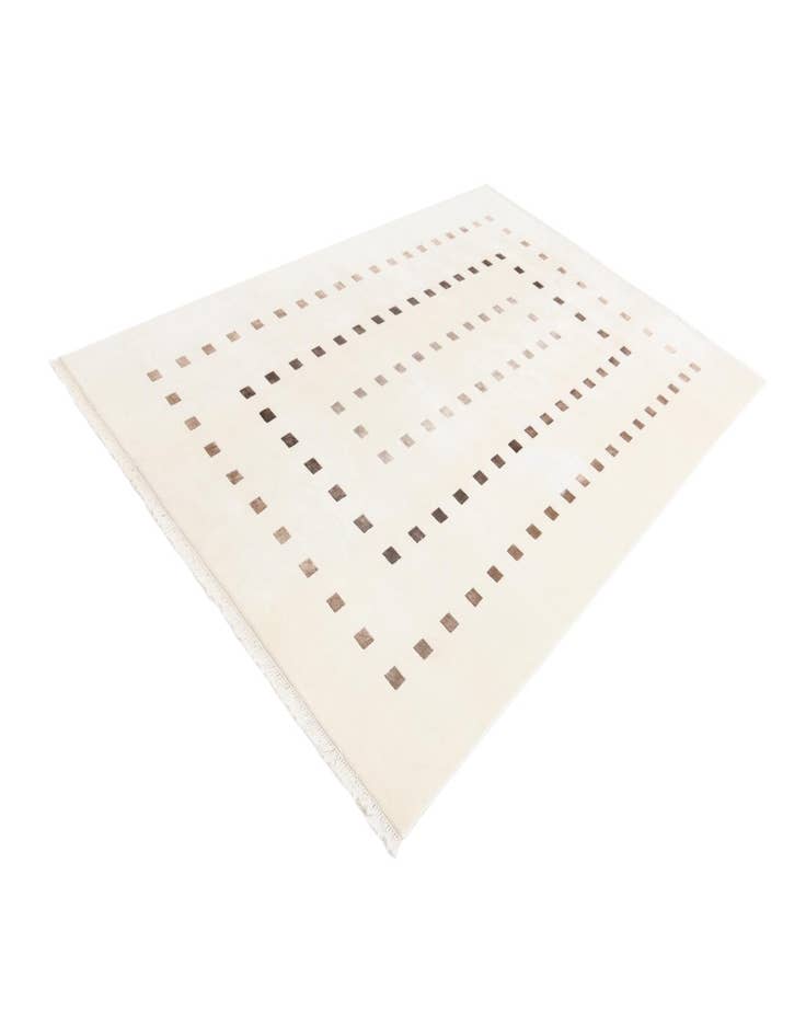 Detail image of  6' 6 x 9' 11  Hand Knotted Darya Wool Rug