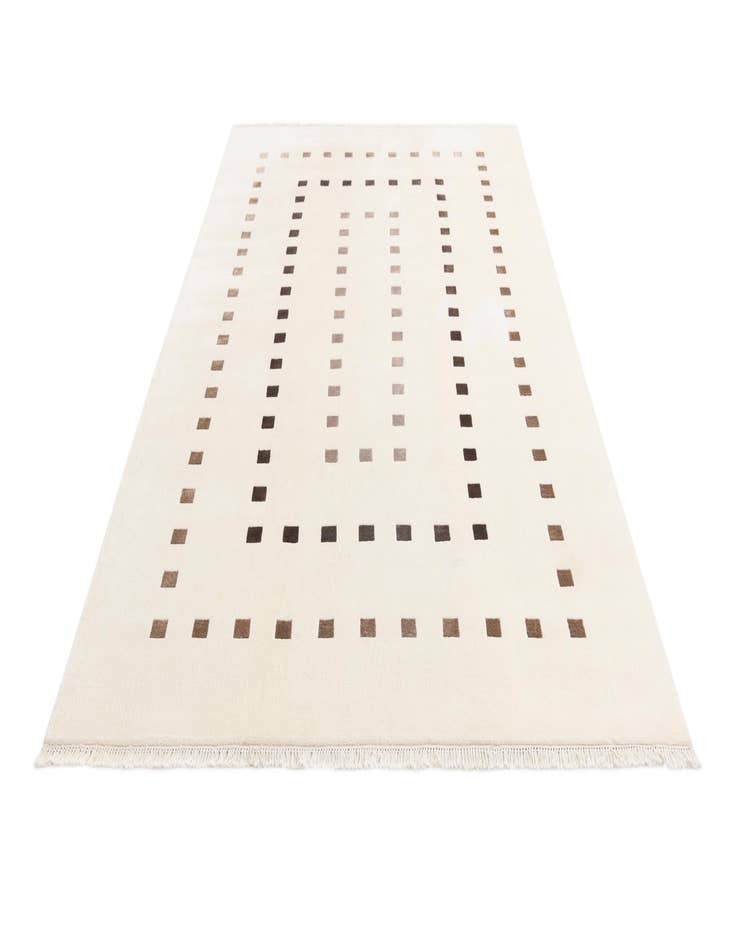 Detail image of  6' 6 x 9' 11  Hand Knotted Darya Wool Rug