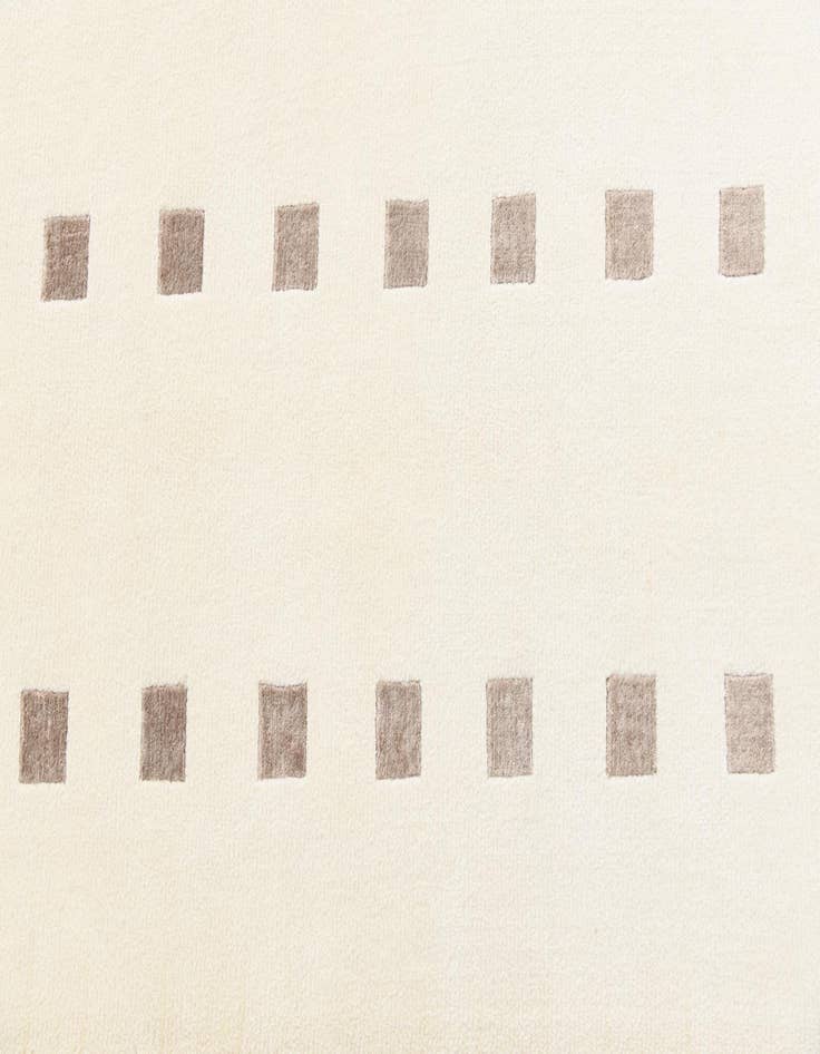 Detail image of  6' 7 x 9' 6  Hand Knotted Darya Wool Rug