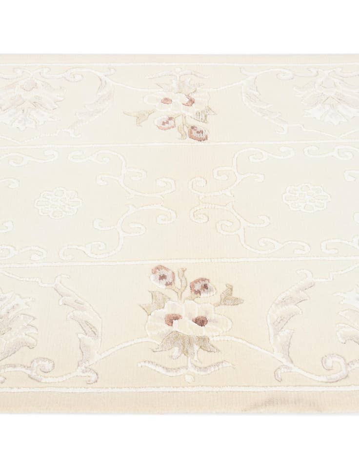 Detail image of  2' 10 x 4' 9  Hand Knotted Darya Wool Rug