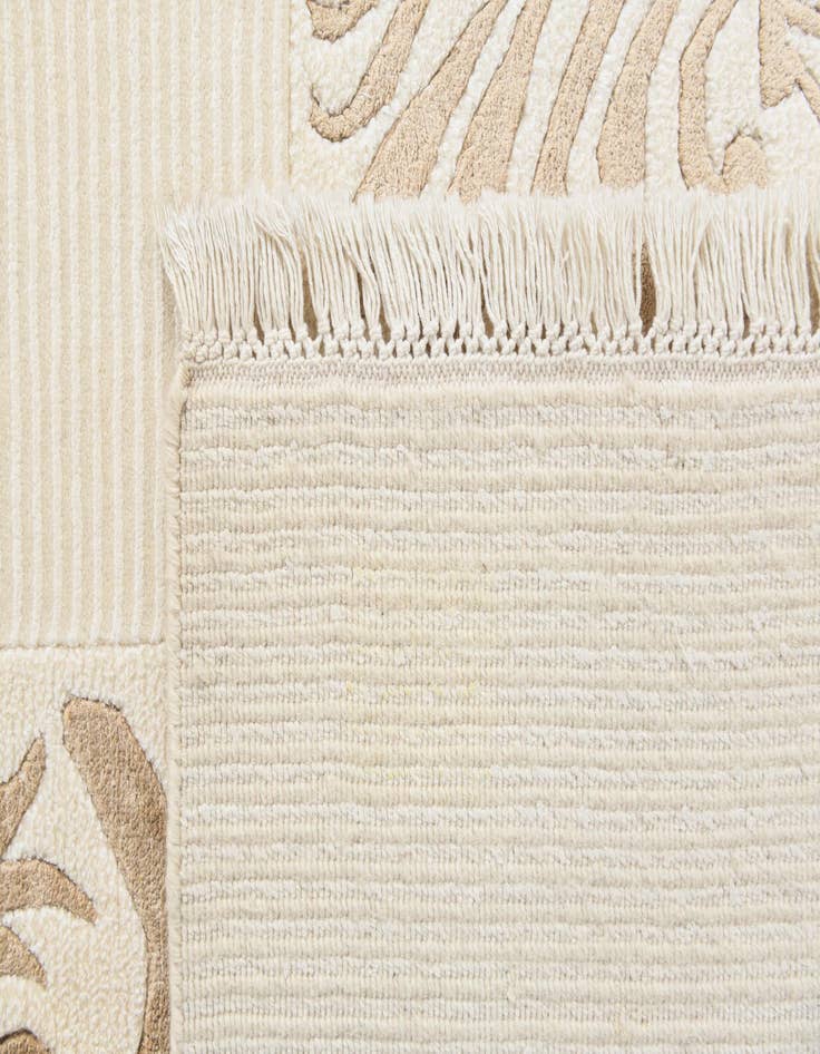 Detail image of  5' 7 x 8' 1  Hand Knotted Darya Wool Rug