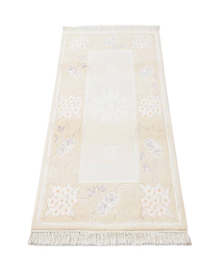 Detail image of  2' 8 x 4' 5  Hand Knotted Darya Wool Rug