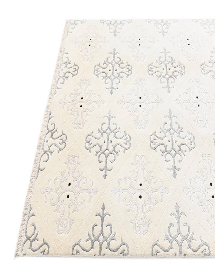 Detail image of  5' x 6' 10  Hand Knotted Darya Rug