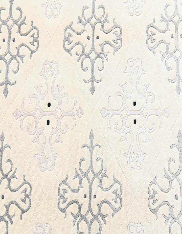 Detail image of  5' x 6' 10  Hand Knotted Darya Rug