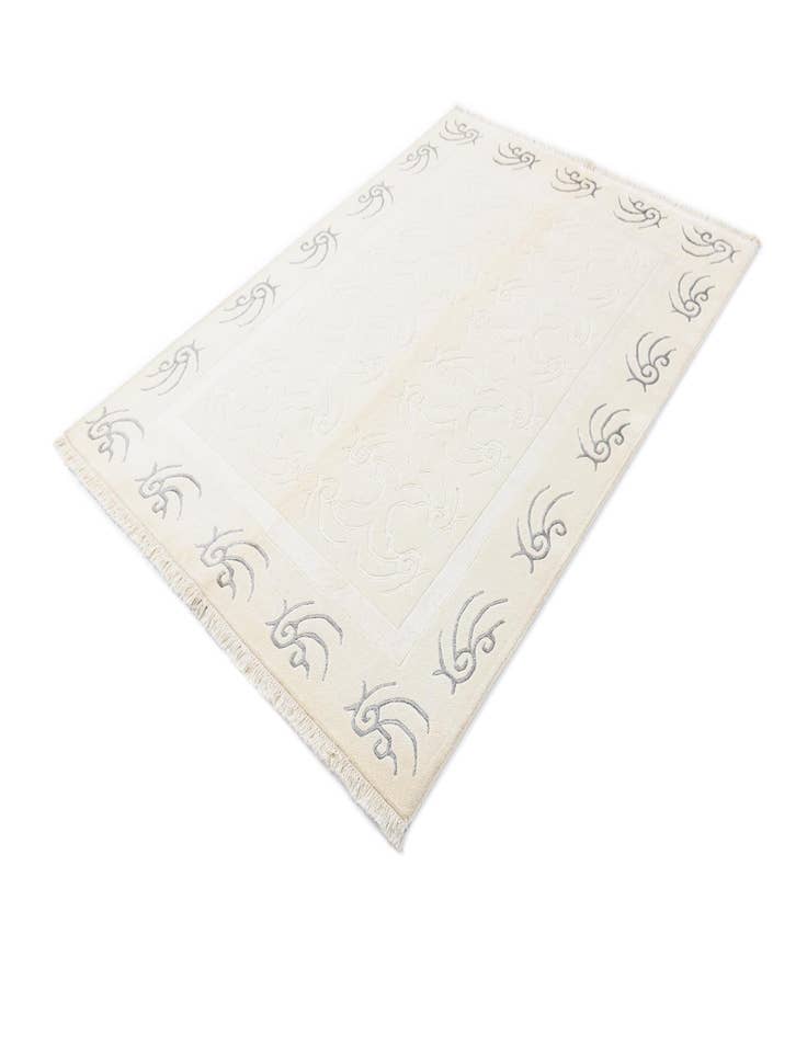 Detail image of  4' 9 x 6' 8  Hand Knotted Darya Wool Rug