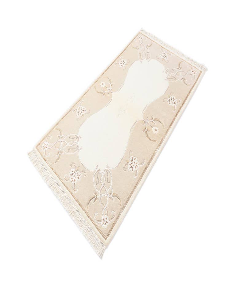 Detail image of  2' 9 x 5' 1  Hand Knotted Darya Rug