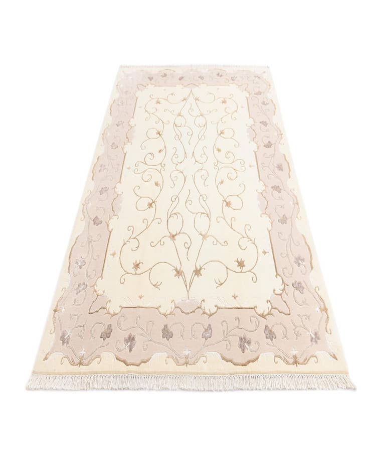 Detail image of  5' 7 x 7' 11  Hand Knotted Darya Rug